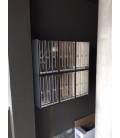 Agrupación de 18 buzones Prisma (acceso Frontal), Negro / Inox Mate. Colgados en la pared