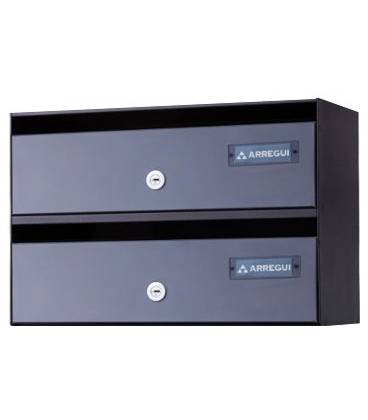 Buzones Adapta, H3820-04, con baterías de 2 buzones. Con cuerpo de acero lacado negro y puerta de acero Antracita.