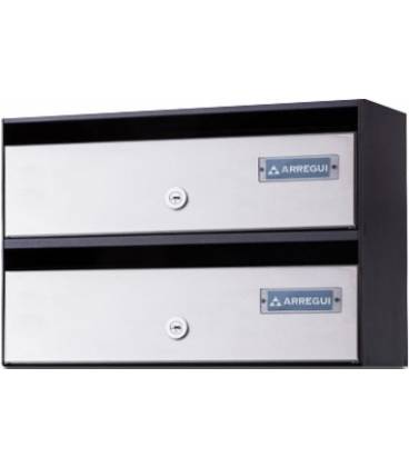 Buzones Adapta, H3820-05, baterías de 2 buzones. Con cuerpo de acero lacado negro y puerta de acero inoxidable Inox Satinado.