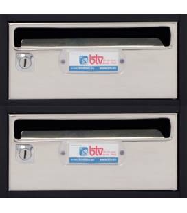 Buzones Moncayo 23906, con cuerpo pintado Negro y puerta de acero inoxidable Inox-brillo G2