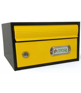 BUZONES URBAN 25 - Con cuerpo de acero electrozincado negro y puerta de acero electrozincado amarillo.