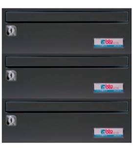 Buzón btv Barajas, 30320, cuerpo negro pintado y puerta de acero inoxidable color Negro G3, apto para el interior.