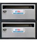 Buzón Btv Moncayo 23929, cuerpo acero negro pintado, puerta acero pintado Plata G2, para el interior.