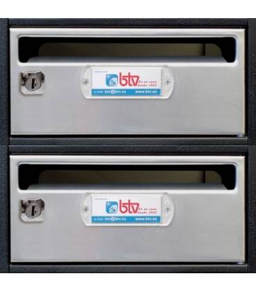 Buzones Btv Moncayo 23929, cuerpo acero negro pintado, puerta cero Plata G2