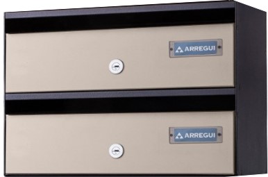buzon-arregui-adapta-h3800-27-cuerpo-acero-negro-puerta-acero-lacado-nacar