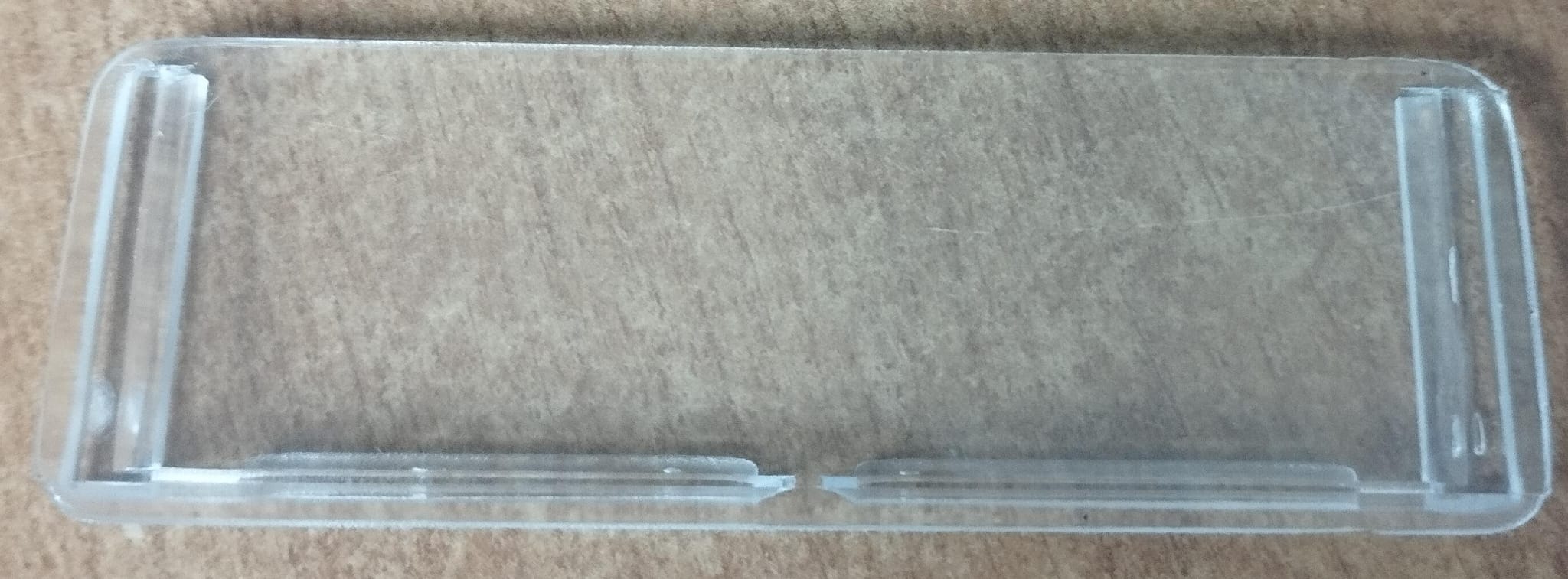tarjetero-future-horizontal-antivandalico-plastico-tjo0002