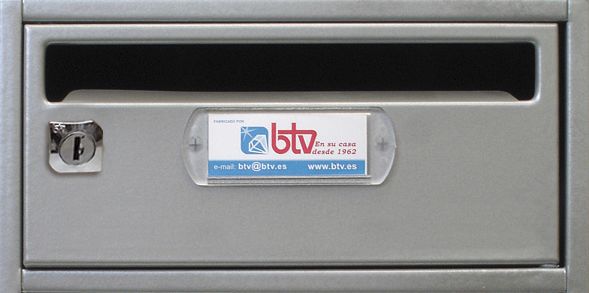 buzones-moncayo-btv-13925-cuerpo-acero-negro-pintado-puerta-acero-titanio-pintado-g1